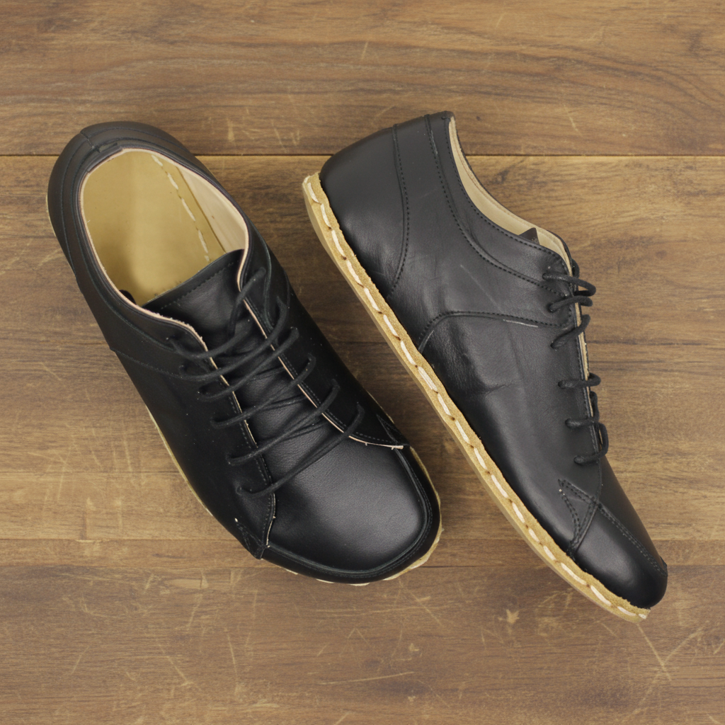 Black Barefoot Sneakers Men