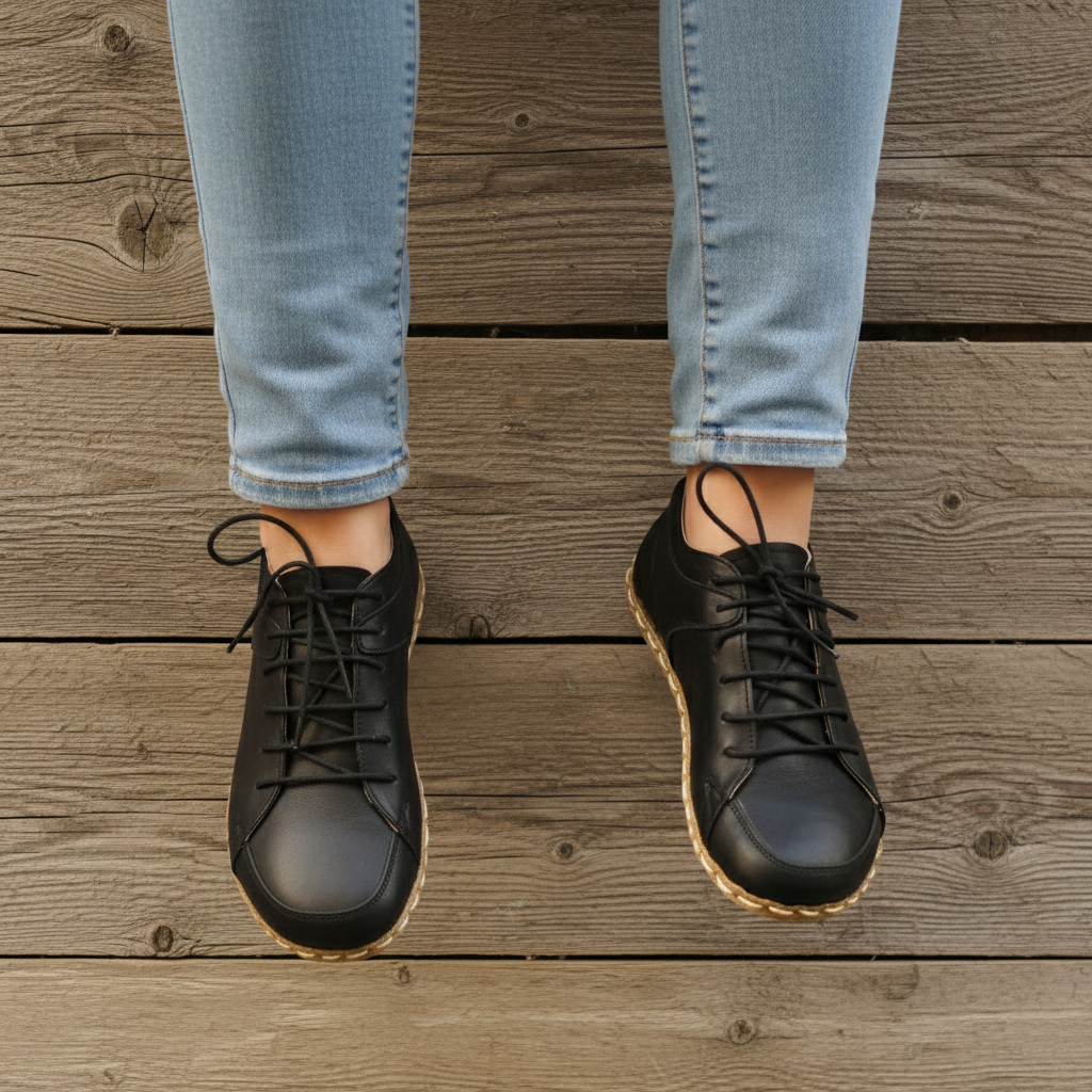 Women Barefoot Black Sneakers