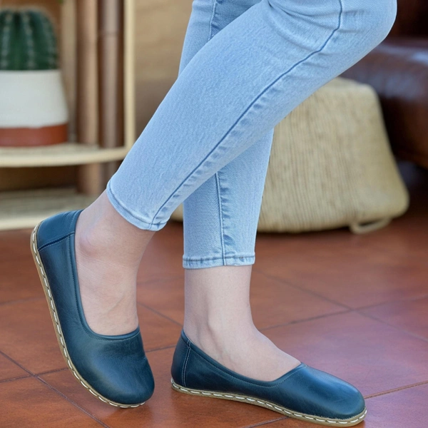 Handmade-Dark-Green-Barefoot-Ballet-Shoes-for-Women