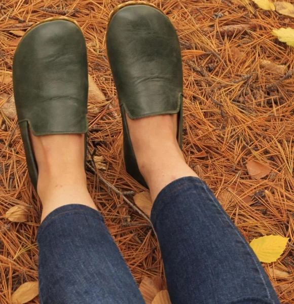 Women-Handmade-Dark-Green-Barefoot-Loafers