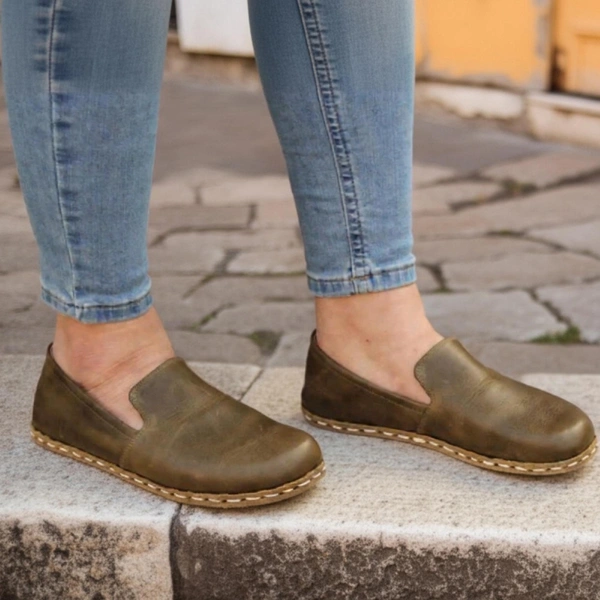 Women-Handmade-Green-Barefoot-Loafers