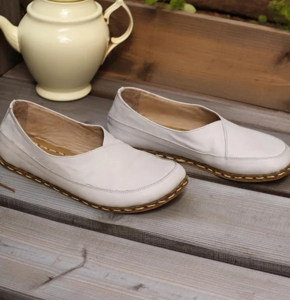 Women-Handmade-White-Barefoot-Flat-Shoes