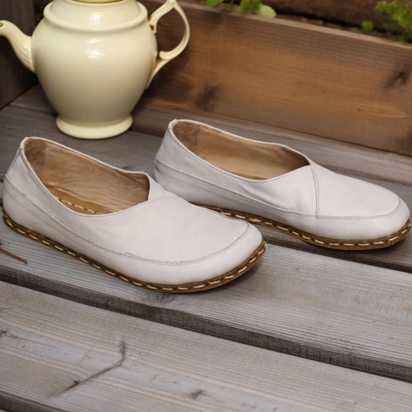 Women-Handmade-White-Barefoot-Flat-Shoes