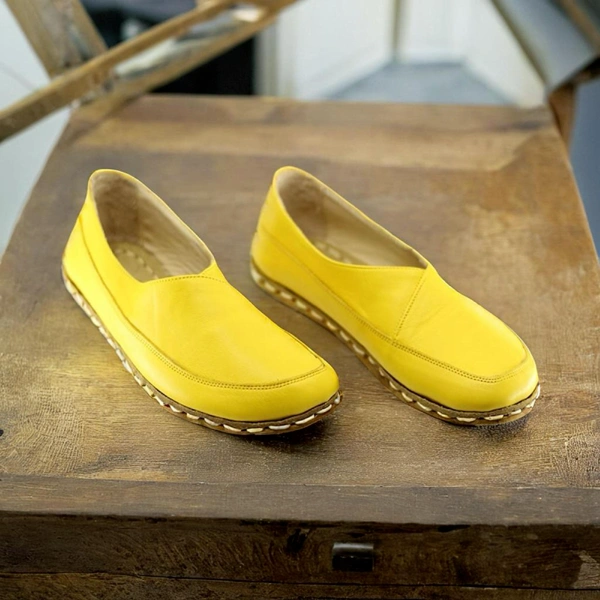 Women-Handmade-Yellow-Barefoot-Flat-Shoes