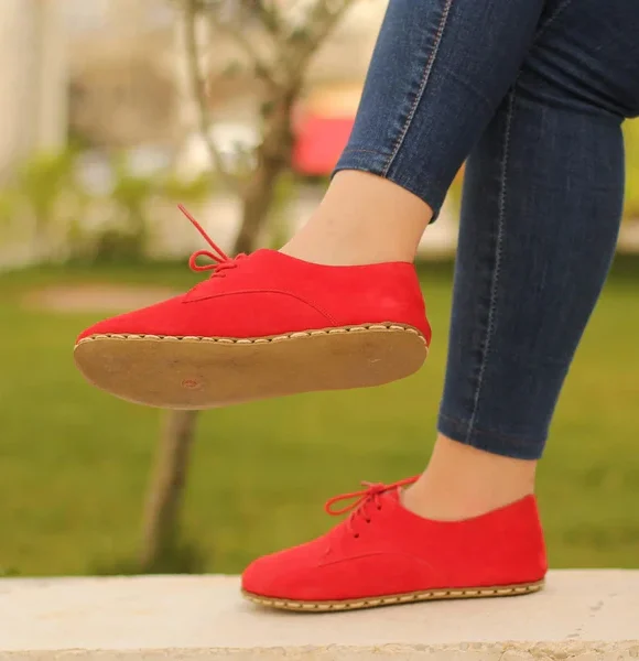 Barefoot Oxford Shoes Nubuck Red