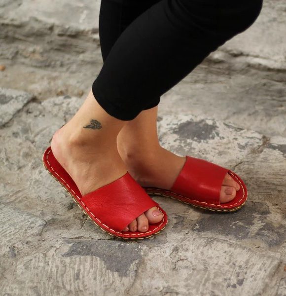 Women Barefoot Handmade Red Slippers