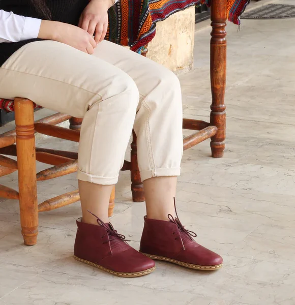 CHIC WITH Women Handmade Barefoot Burgundy Chukka Boots